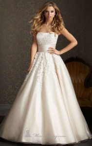 2513-tulle-dress-by-allure-bridal-exclusivealt3