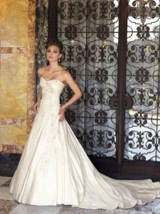 Sophia Tolli Y1810