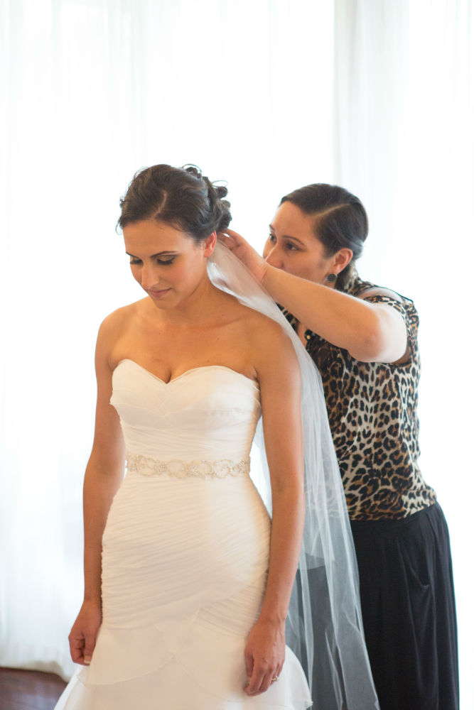 Stunning Ella Bridal Gown with free veil