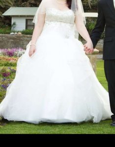 Maggie sottero wedding dress size 16 katelynn