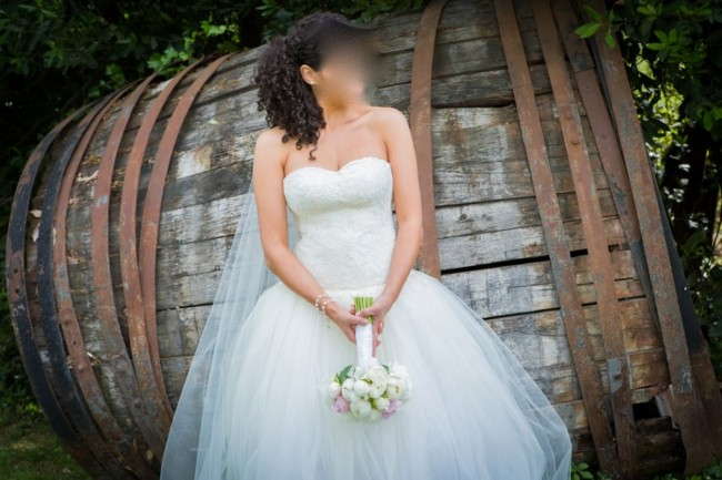 EXCELLENT CONDITION – SYLVIA LEE COUTURE GOWN