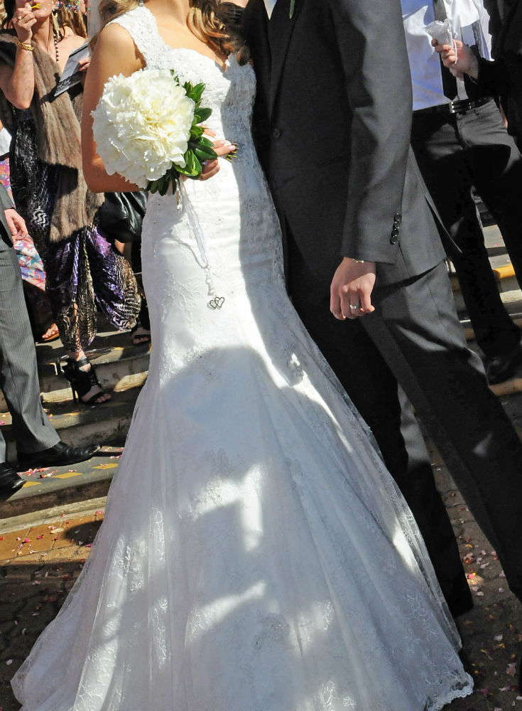 Essence of Australia Wedding Dress D1264 Size 12 Mermaid Fishtail