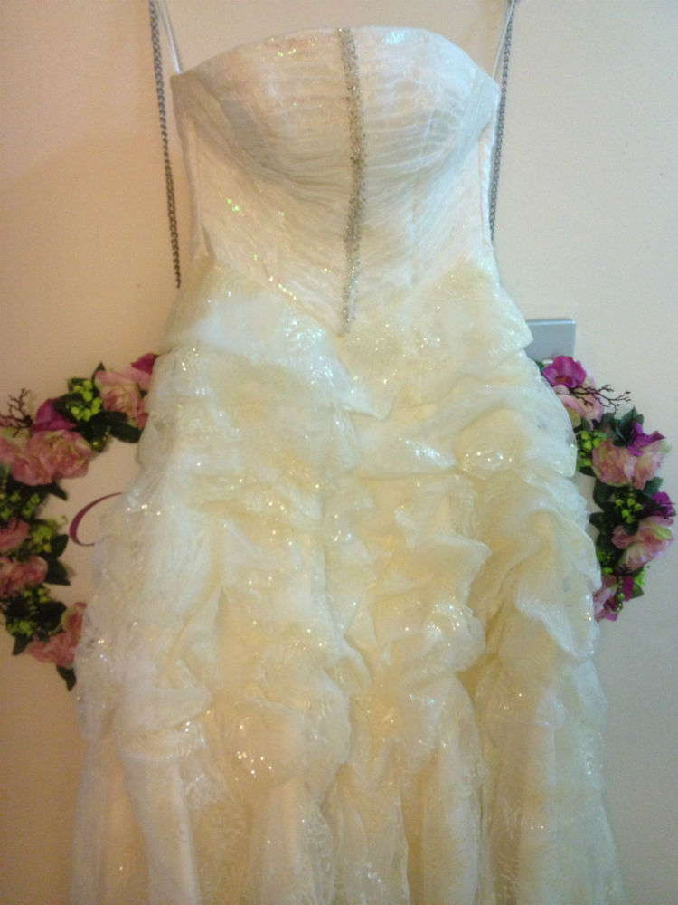 Brand new wedding dresses closing down sale (size 4)