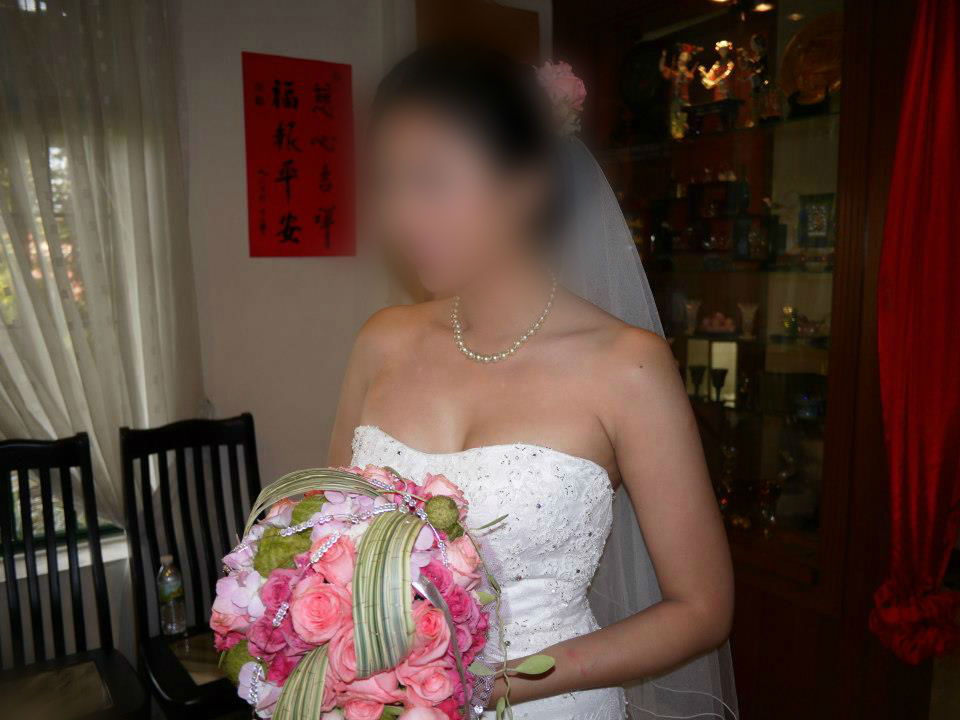 Designer Wedding Dress size 8 for sale