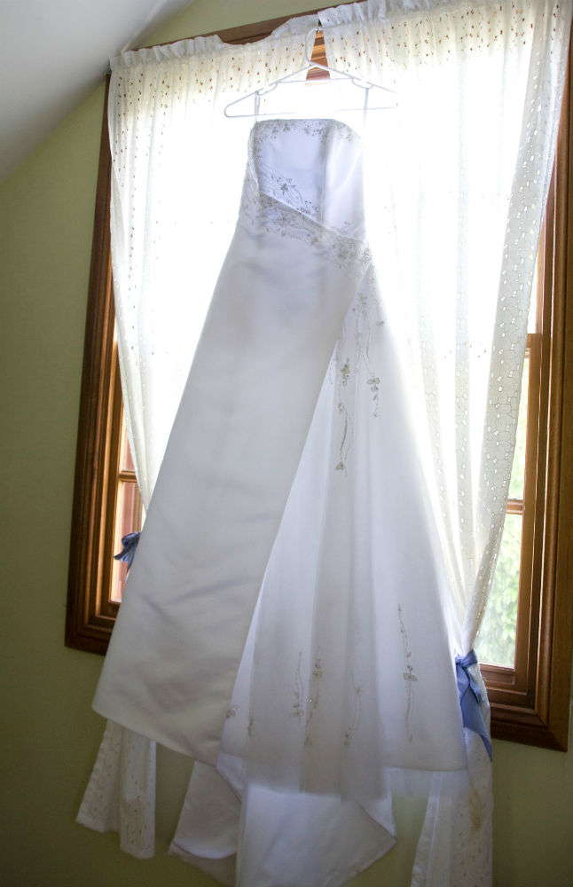 Raylia Designs “Karolyn” size 8