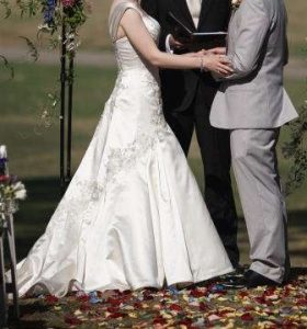 Beautiful Duchesse Satin Wedding Dress
