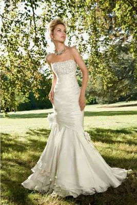 Ivory White Mermaid Style Wedding dress size 10