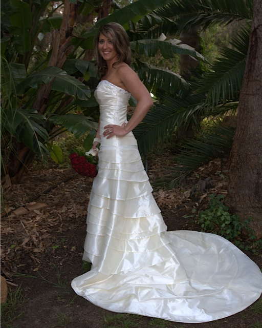 Martina Liana Designed Wedding Dress \’Joanne\’