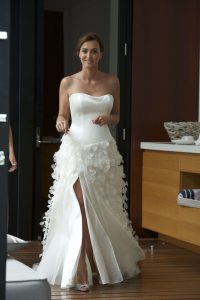IVORY MIRA MANDIC DESIGNER COUTURE WEDDING DRESS – SIZE 8-10