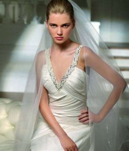 Gorgeous Designer Pronovias Wedding Gown Ivory Sz10