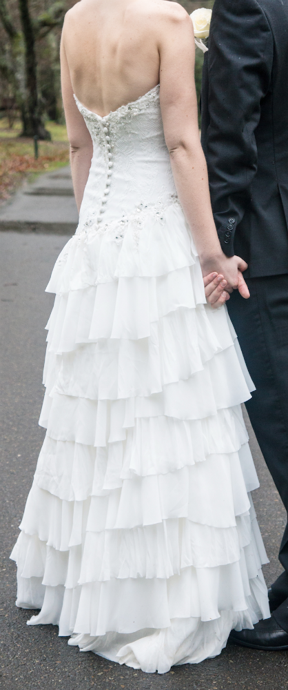 Gorgeous Ivory Wedding Dress