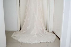 Bella Donna lace/beaded elegant Bridal Gown.  Size 10