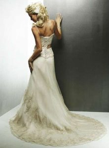 DRESS BACK 3