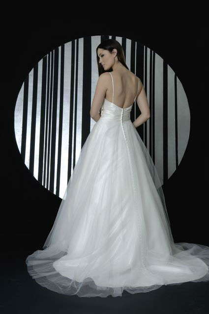 NEVER WORN Vintage inspired A-line Wedding Gown with French lace bodice detail