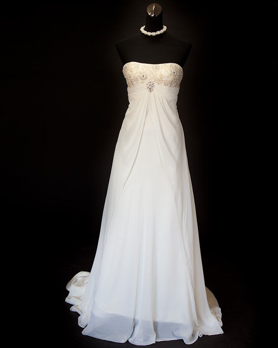 Evermore Bridal – Marcela – Colour Ivory – Size 6