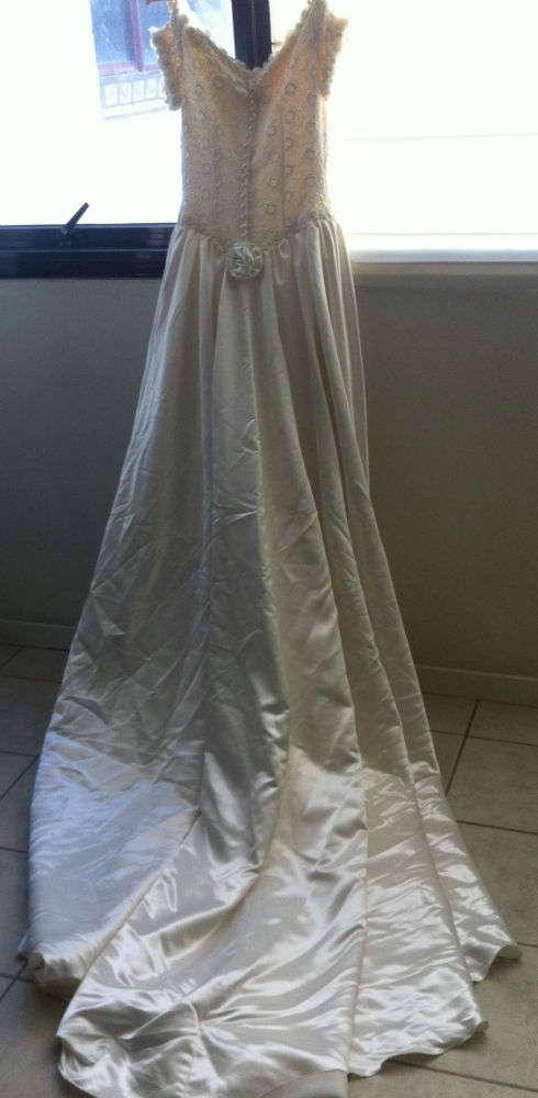 Unique Italian designed & made weddng dress