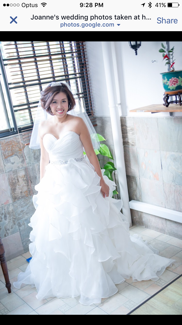 Gorgeous couture gown with ruffles skirt size 10