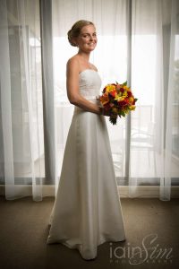 Stunning designer wedding gown size 6-8