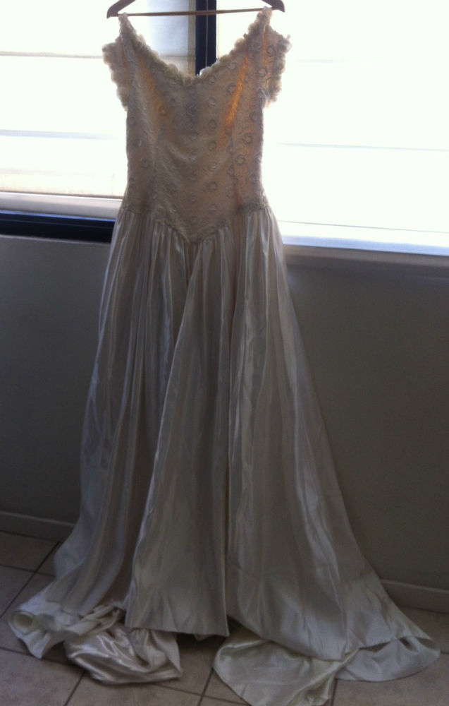Unique Italian designed & made weddng dress