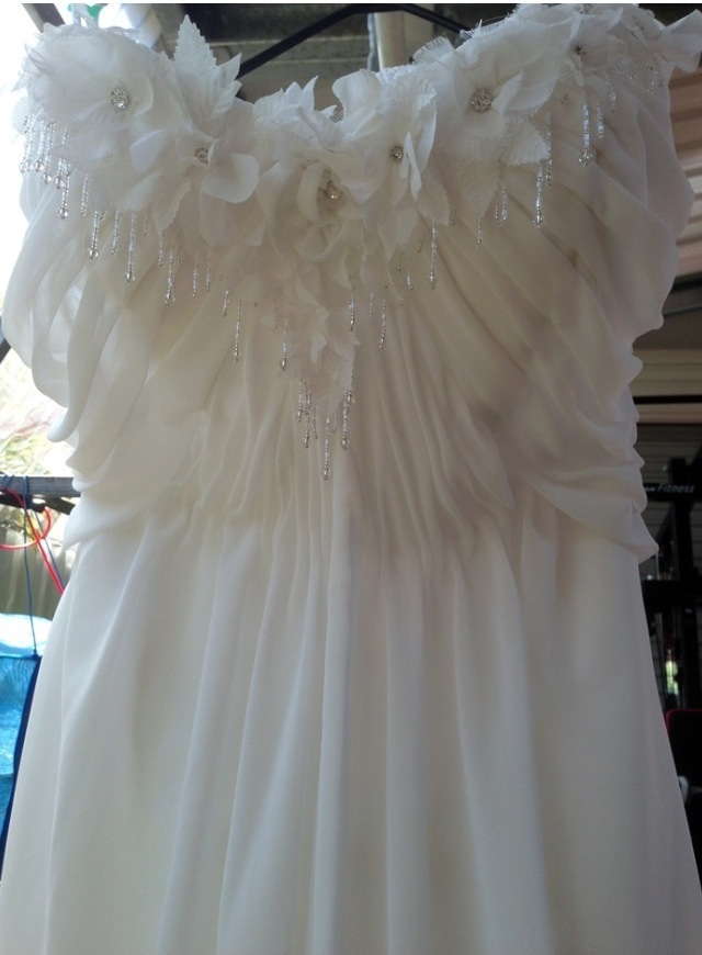 Da Vinci wedding gown style 50048
